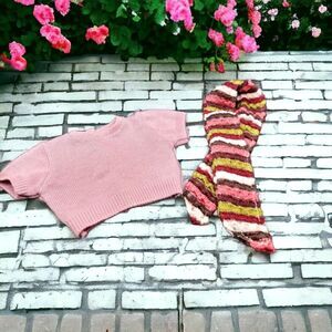 2011 American Girl Short Sleeve Sweater & Multicolor Striped Knit Scarf